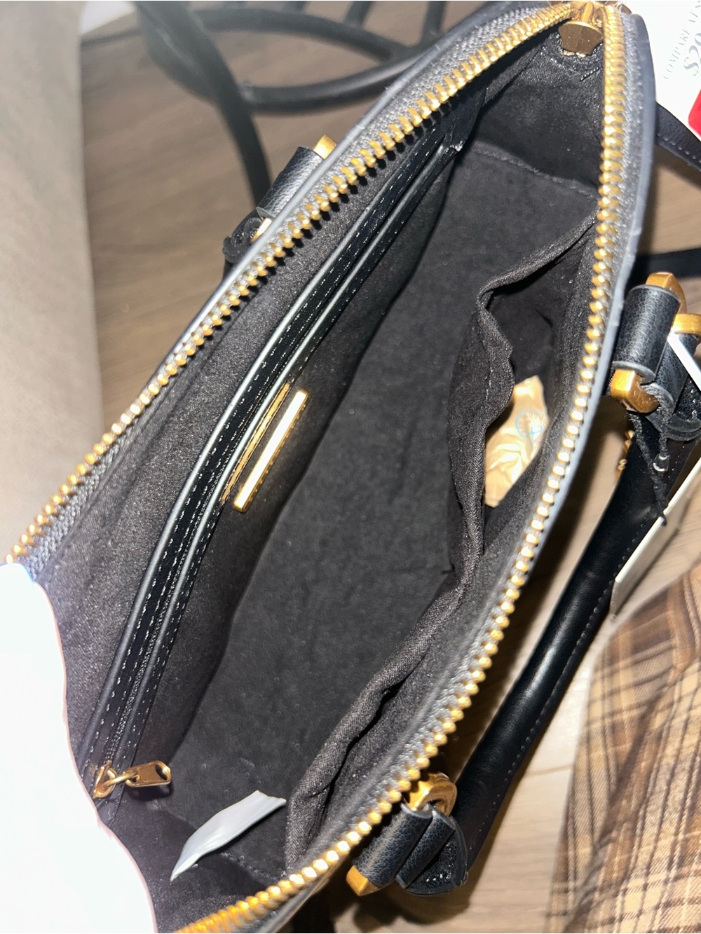 Steve Madden Black & Tan Cow Print Dome Crossbody Satchel - Picture 6 of 7